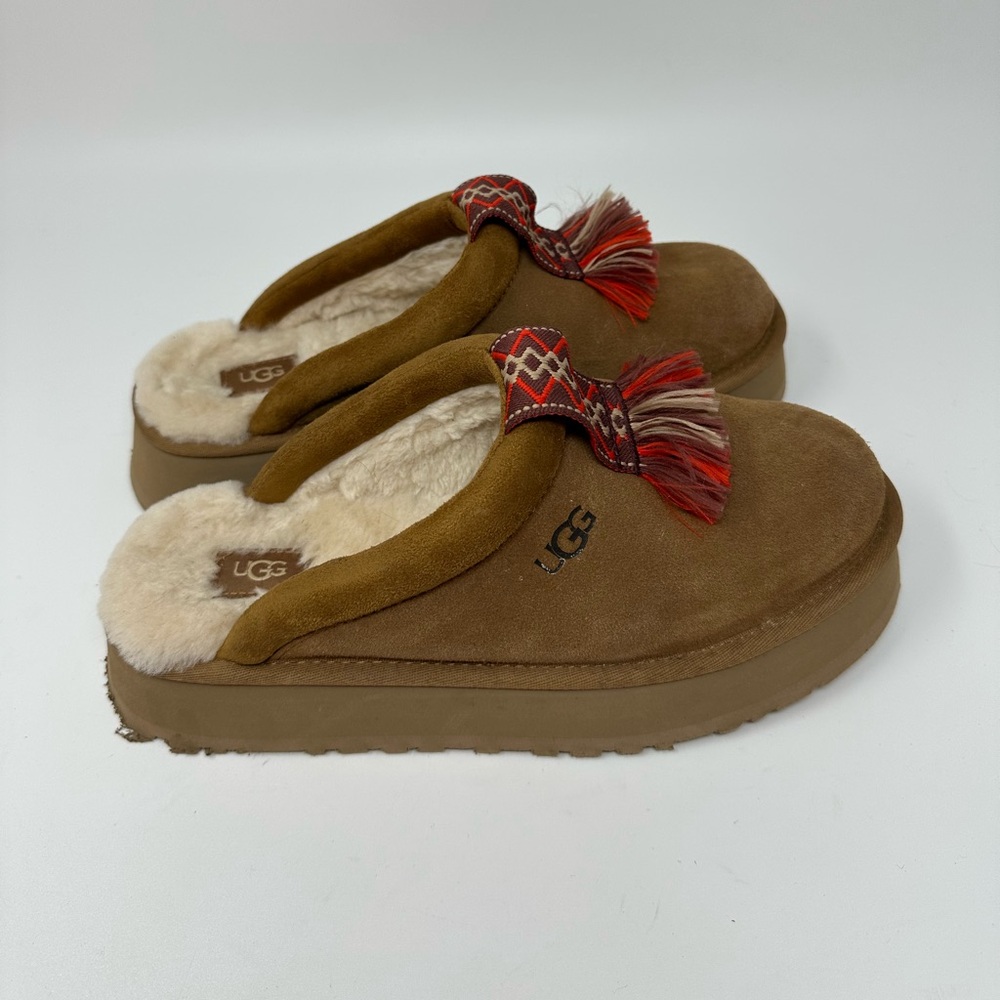UGG TAZZLE Women's Slippers Suede Chestnut US 10 - Picture 2 of 12